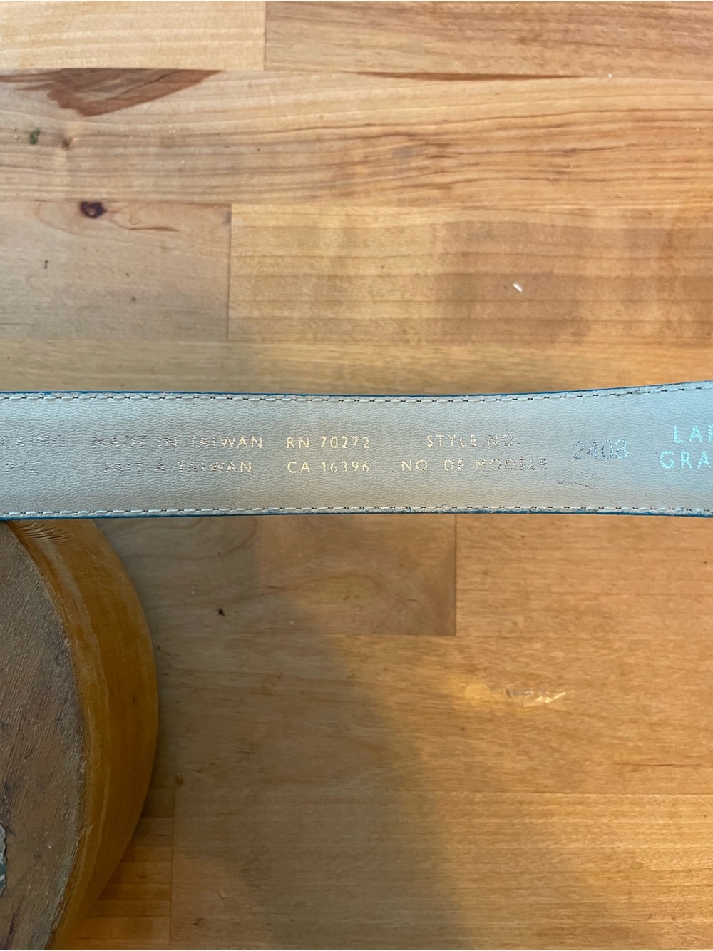 Liz Claiborne Teal Leather Belt with Gold Buckle - Picture 11 of 11